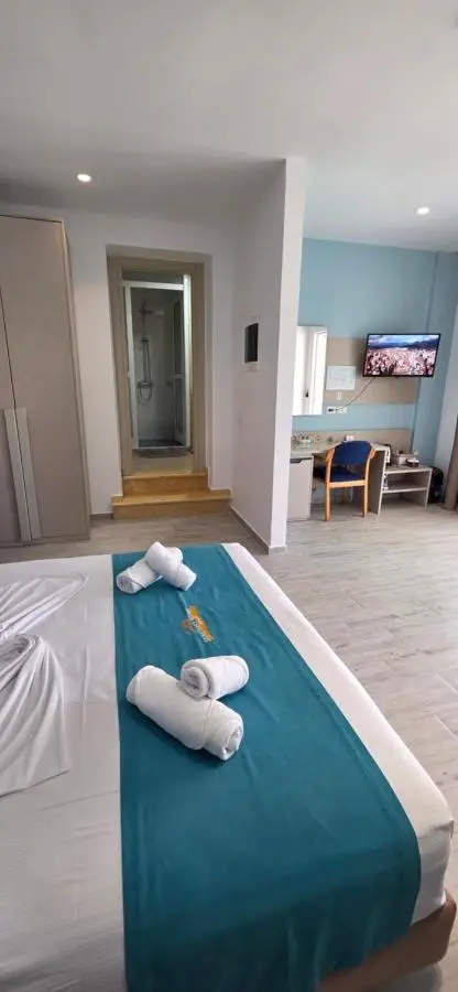 Suncoast Rooms Saranda near Port & Beach