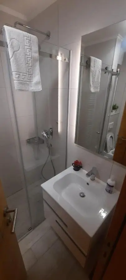 River Walk Sarajevo - Layan Apartment