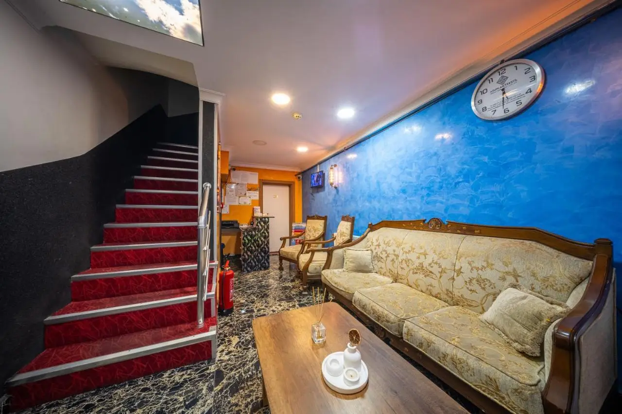 LAOS OTEL