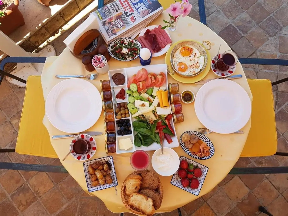 A&B Home Hotel
