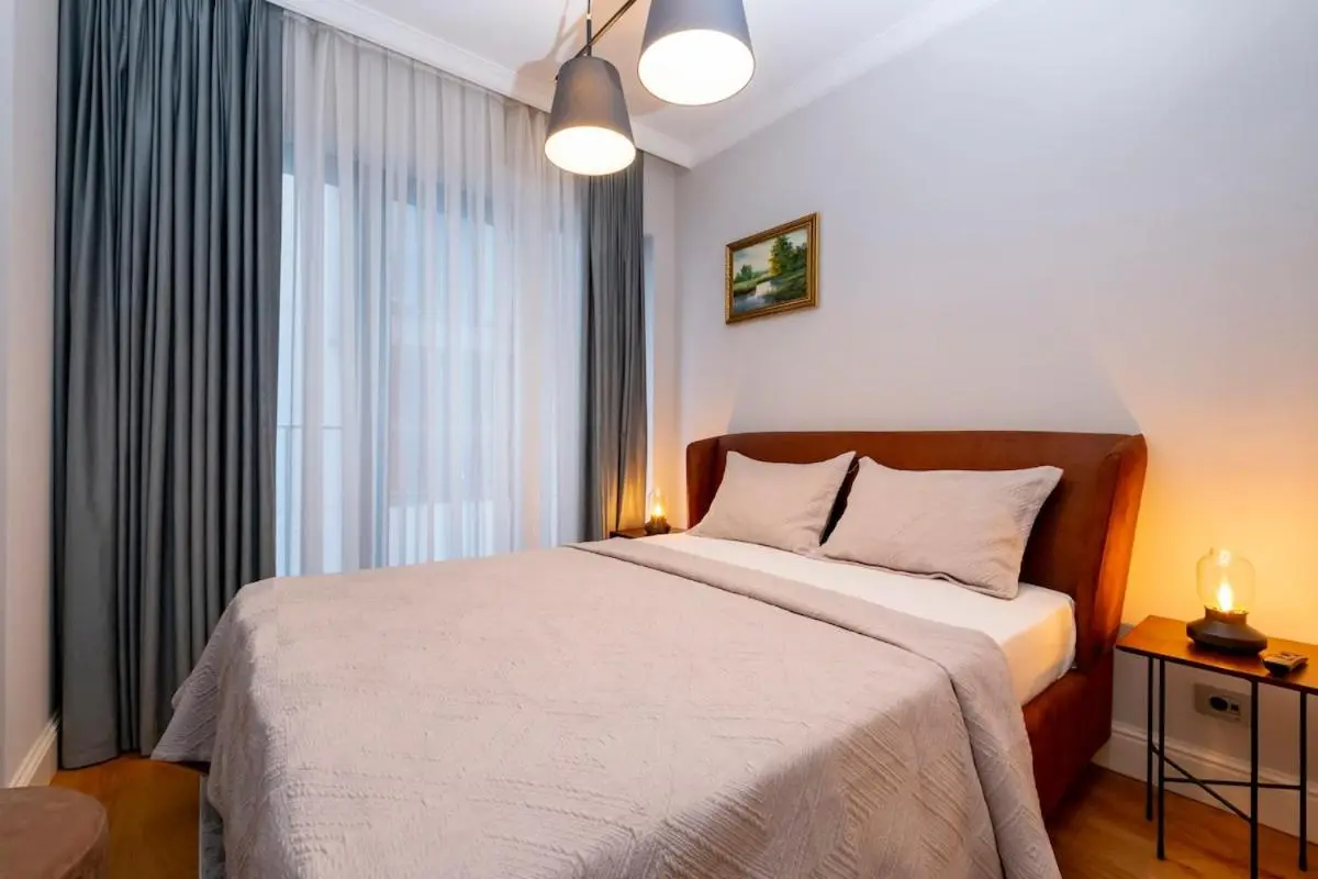 One-Bedroom Residence Apartment in Taksim
