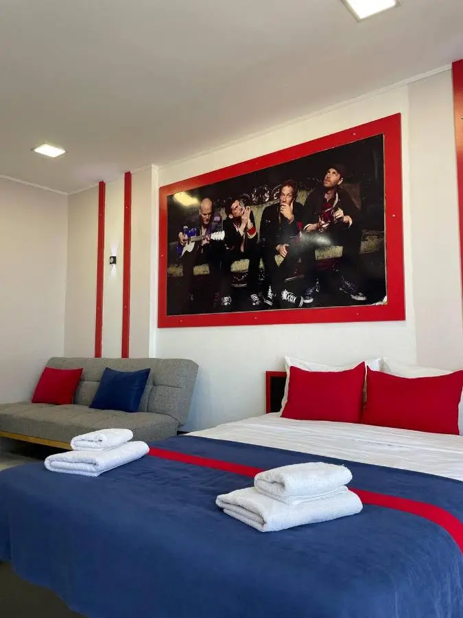 Rock Hotel First Line