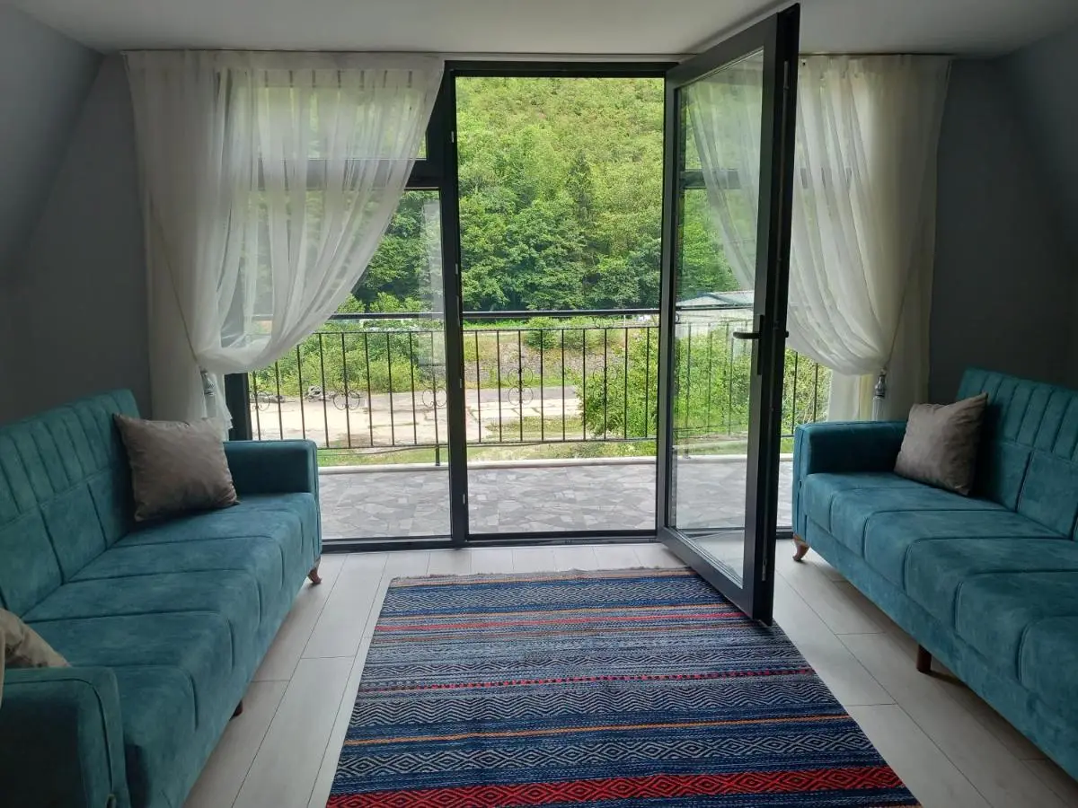 uzungöl Çaykara pansiyon bungalov