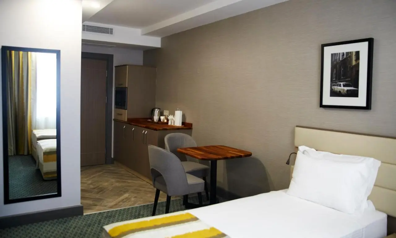 Tophane Suites