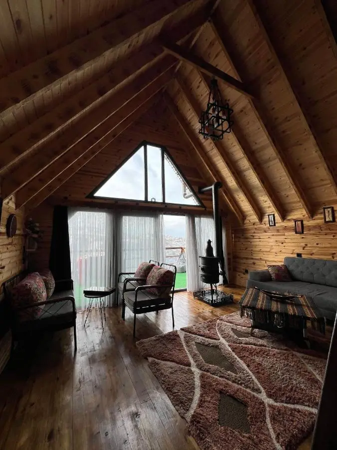 Brothers Bungalov