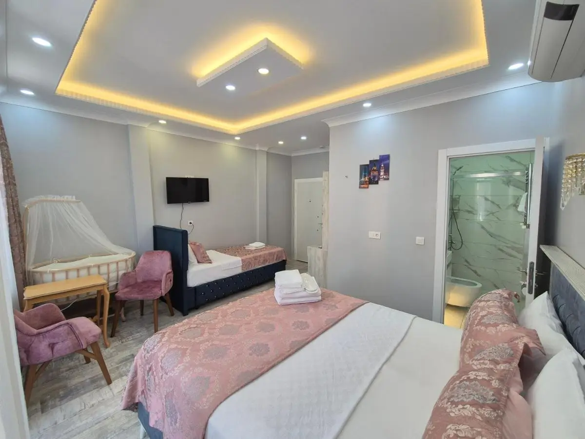 VERSECA HOTEL