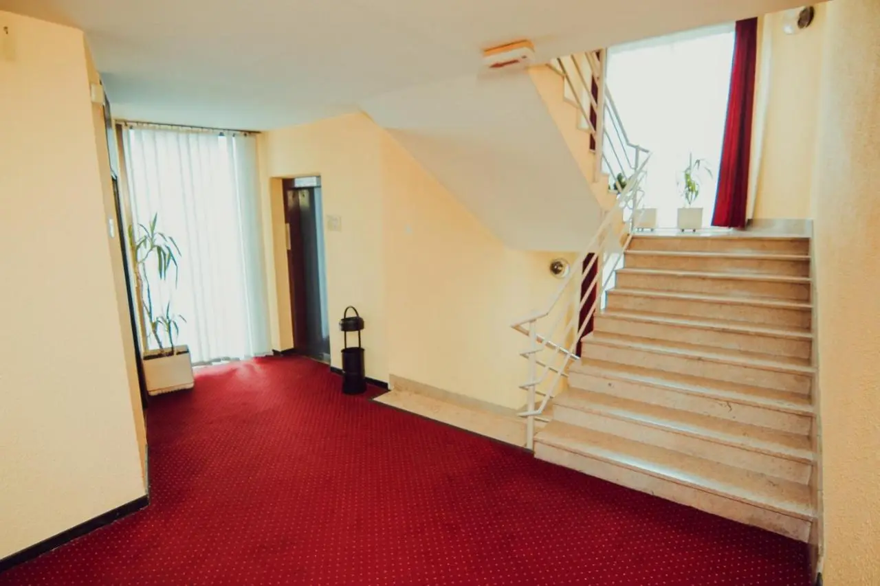 Hotel Grand