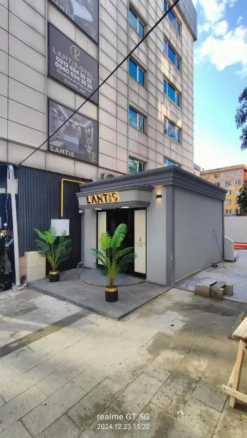 Lantis Otel