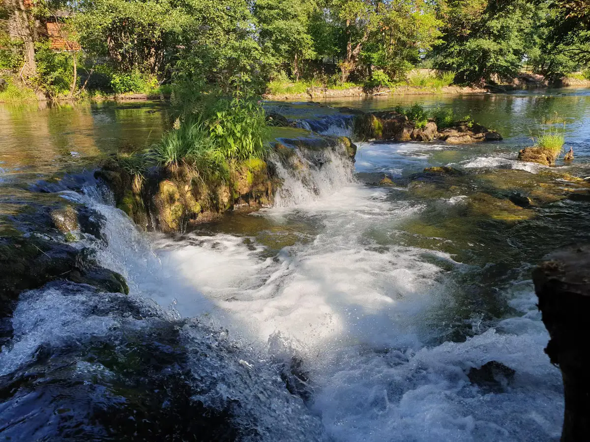 Beautiful accommodation located on the waterfall of the Una River