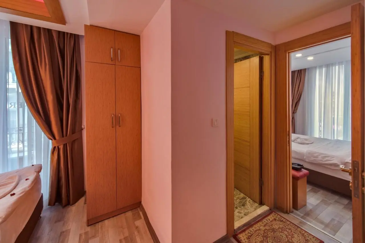 Gulhane Corner Hotel