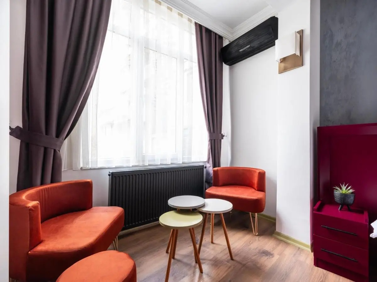 Perazre Hotel