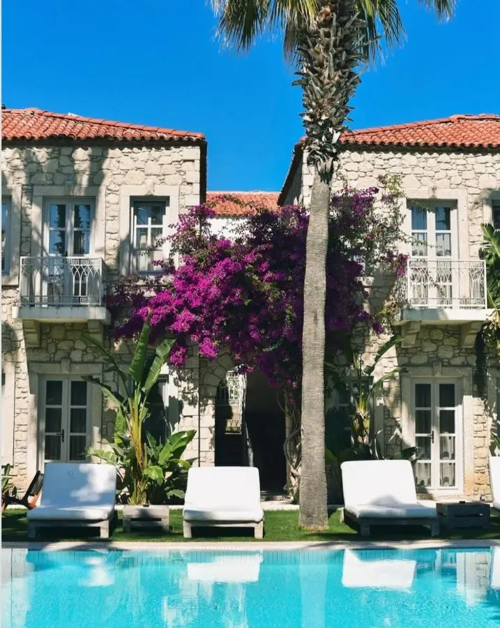 Manastir Alacati Hotel