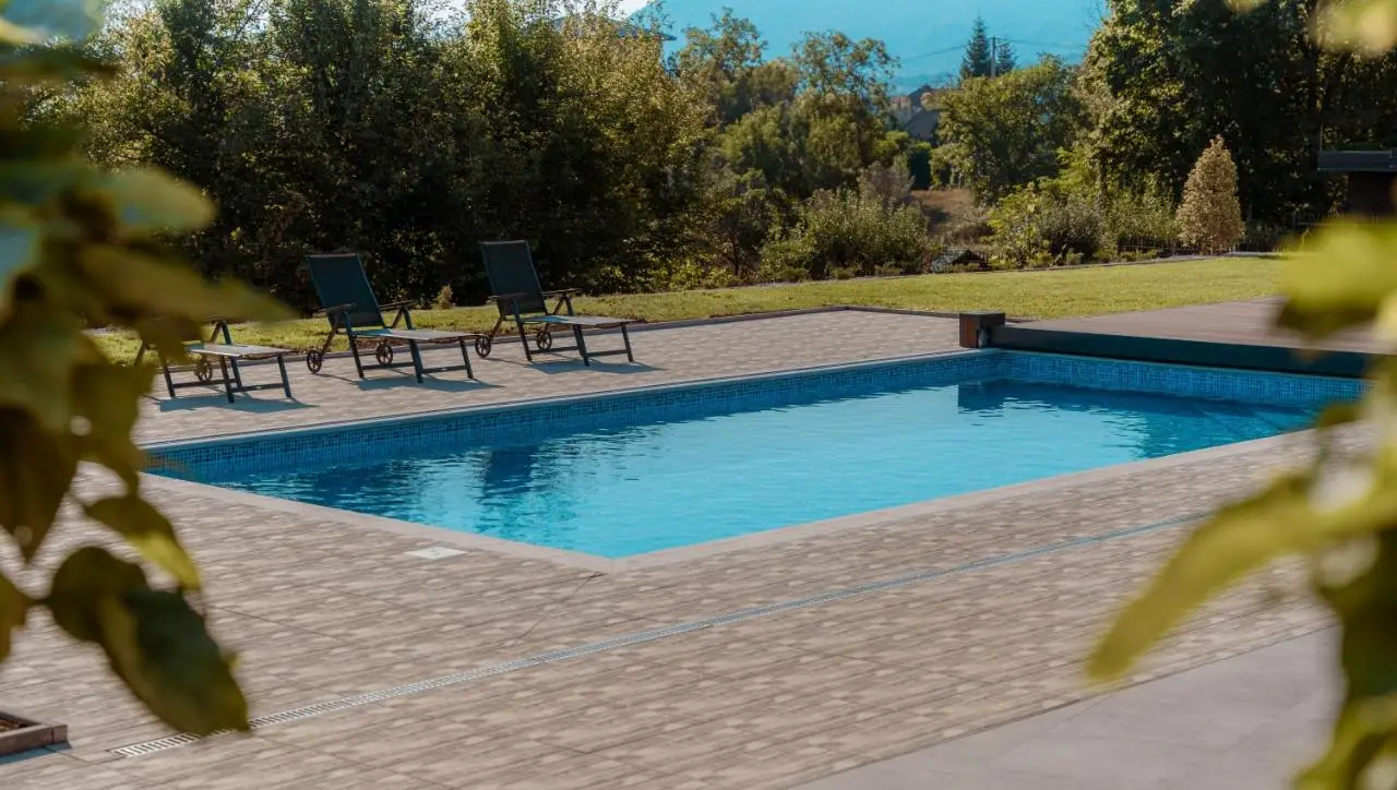 Hillmax Residence