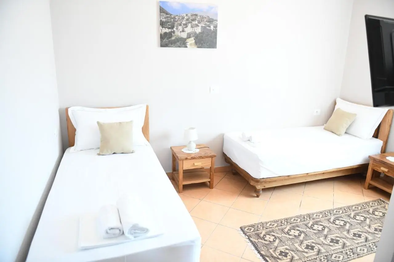 Guesthouse Leo