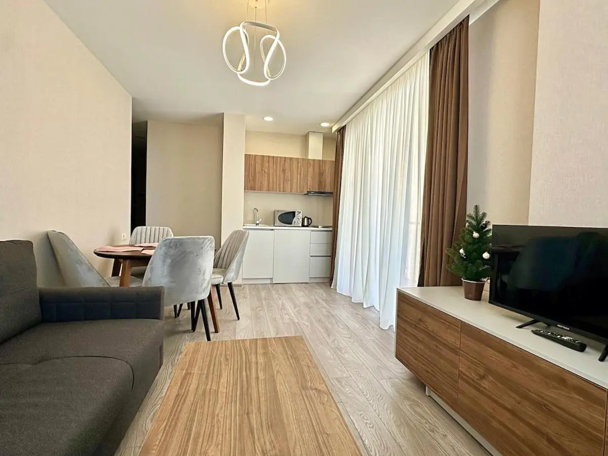 Crystal Loft Block C Apartment with views