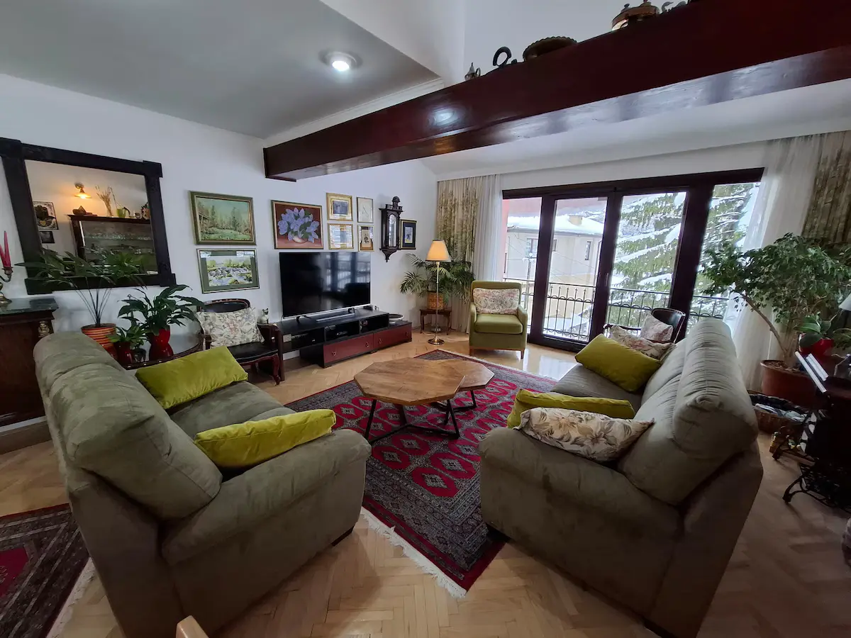 Charming 3-Bedroom House in the Heart of Old Town