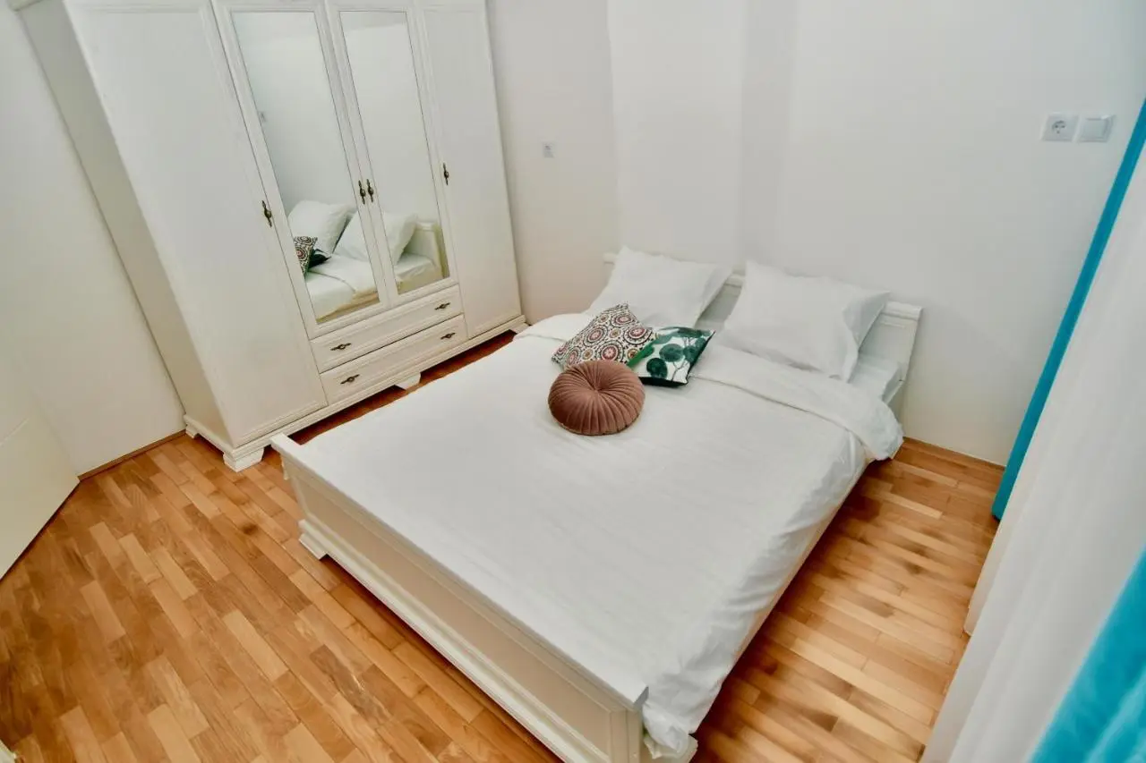 Sacred Heart Apartment