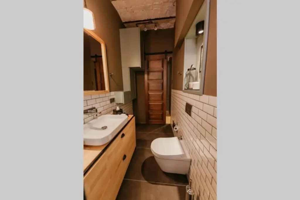 Galadoo Suites 2nd Floor