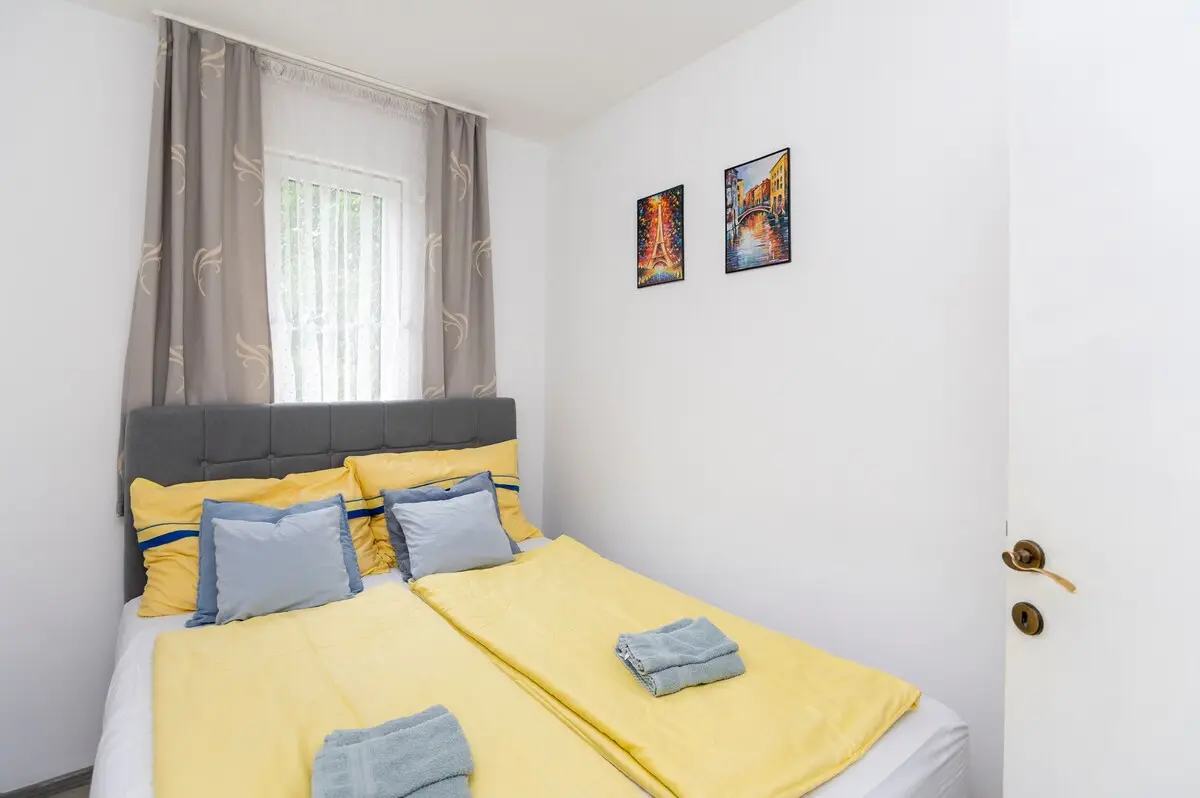 BAYT Apartment - FREE parking