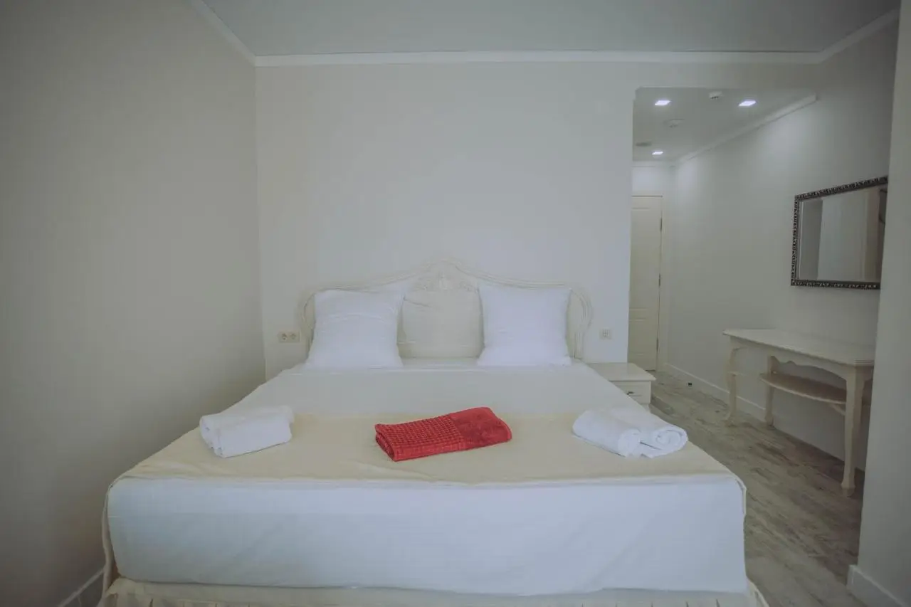 Royal Medis Hotel