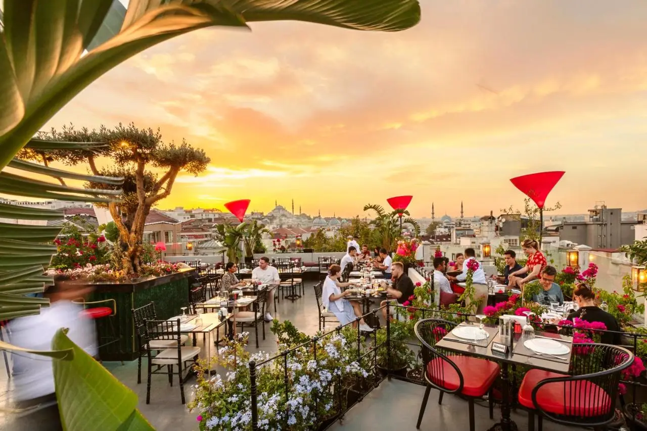 Seres Hotel Old City