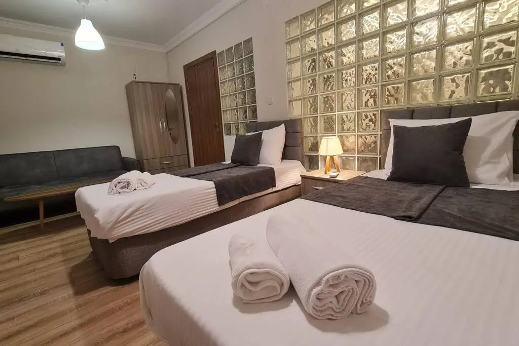 Cozy 2 bedroom near Green Mosque