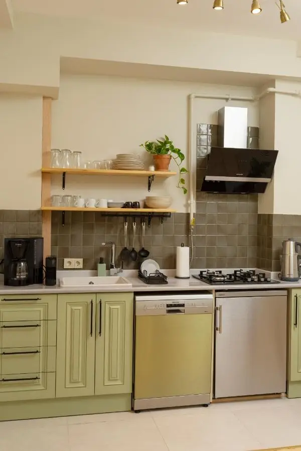 Lemon Apartments