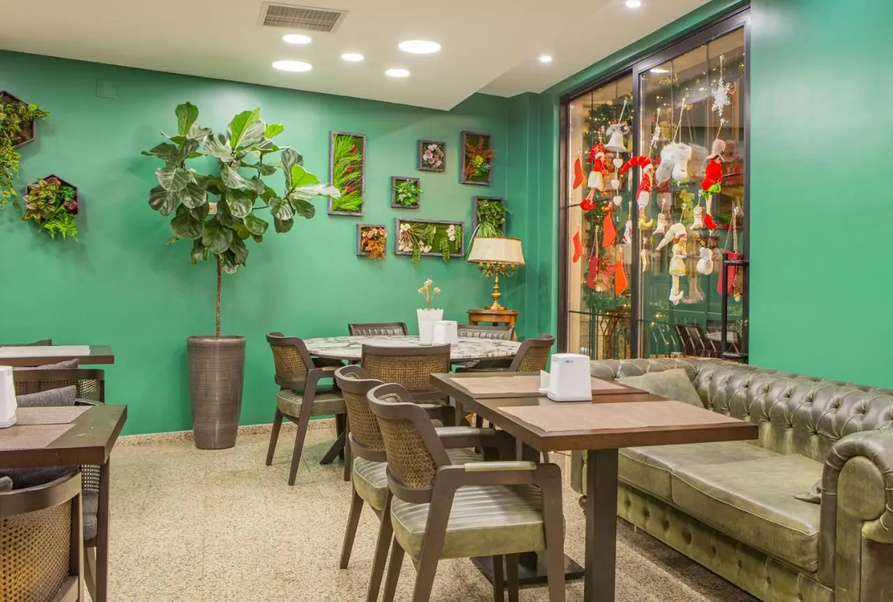 Hotel BLOOM Batumi