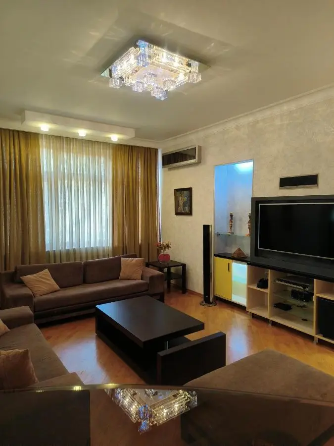 Apartment near m.Xatai