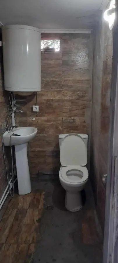 Eka,s hotel in ortachala
