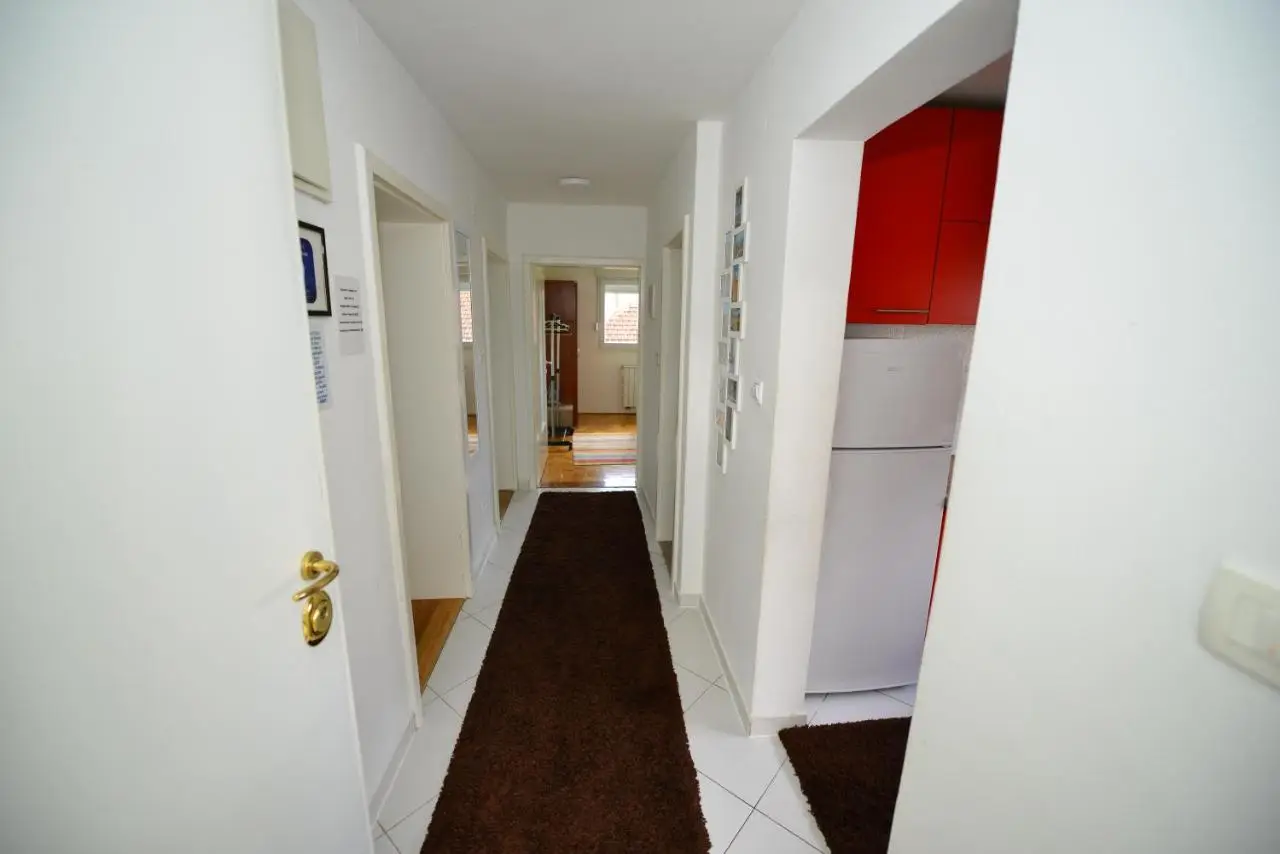 Apartment Mirela