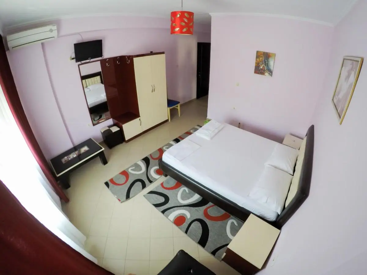 Hotel Freskia