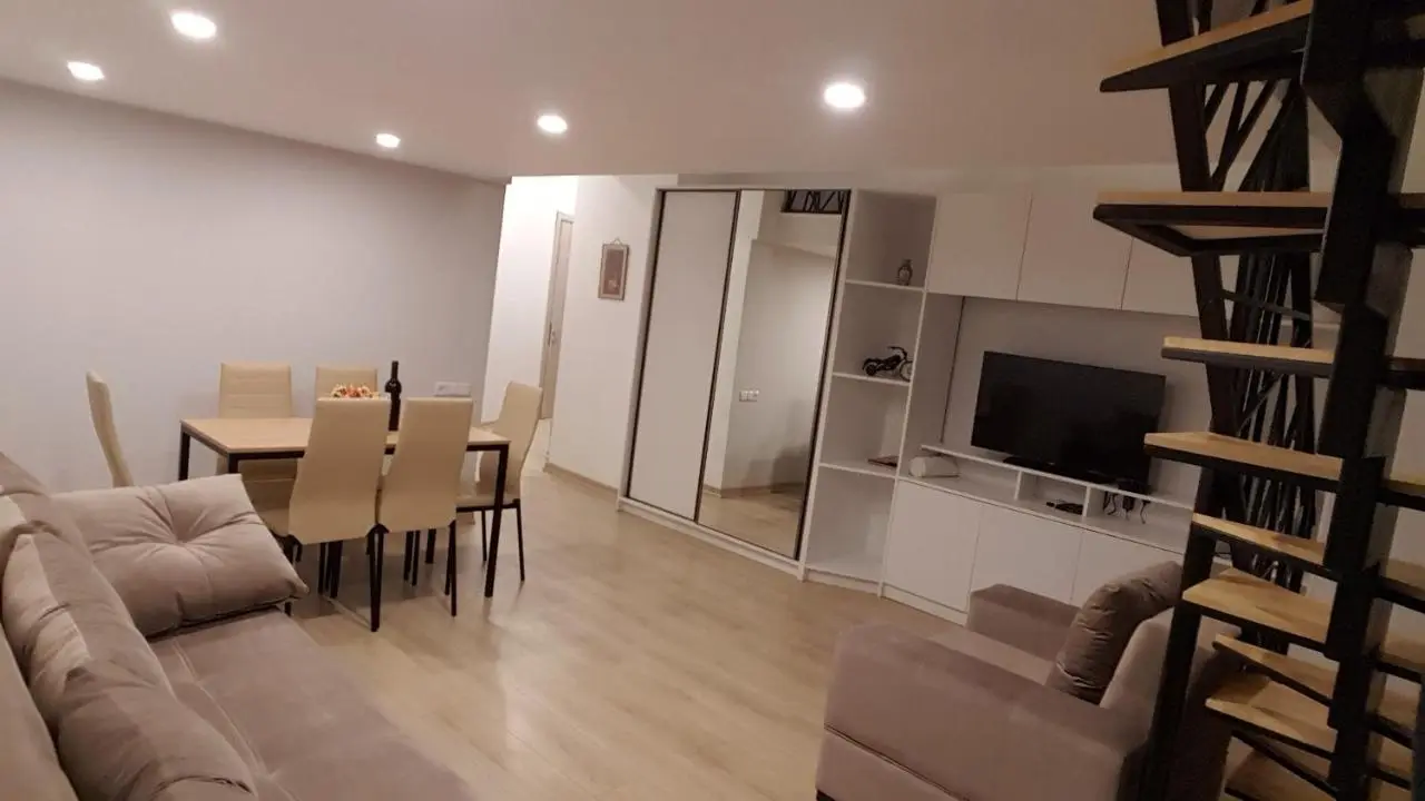 Kita's apartment
