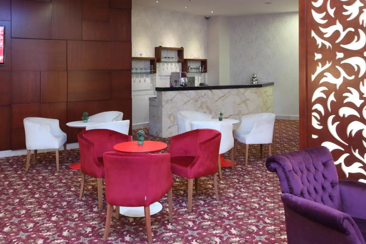 Hotel Senbayrak City