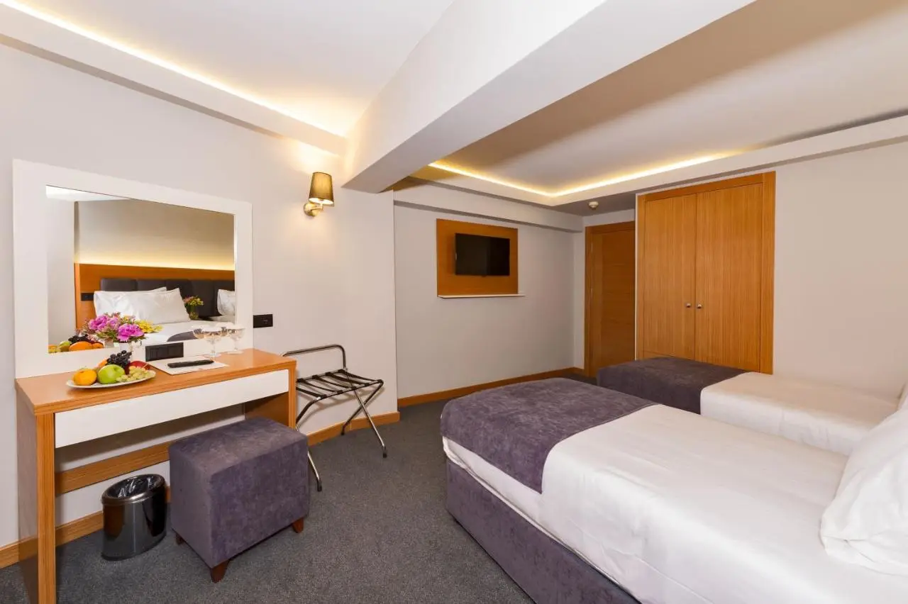 Bergama Hotel Old City
