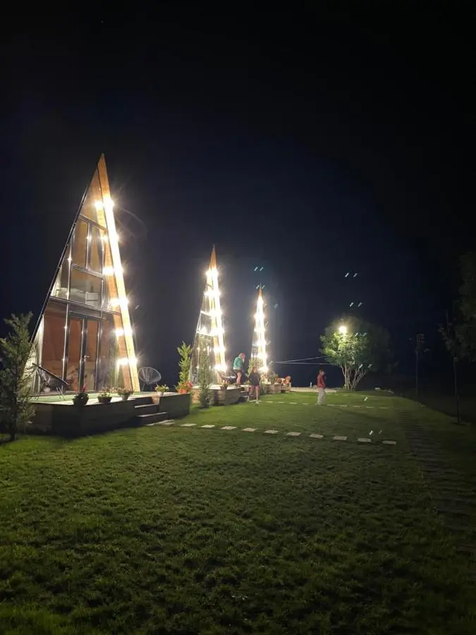 Monark Villas