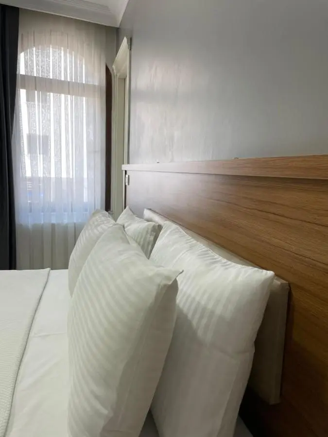 Ens Hotel