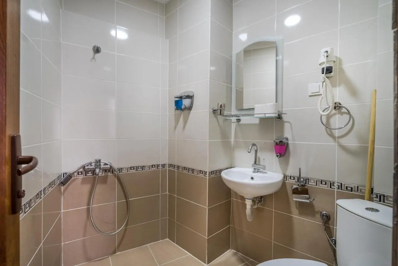 Yeni Hotel