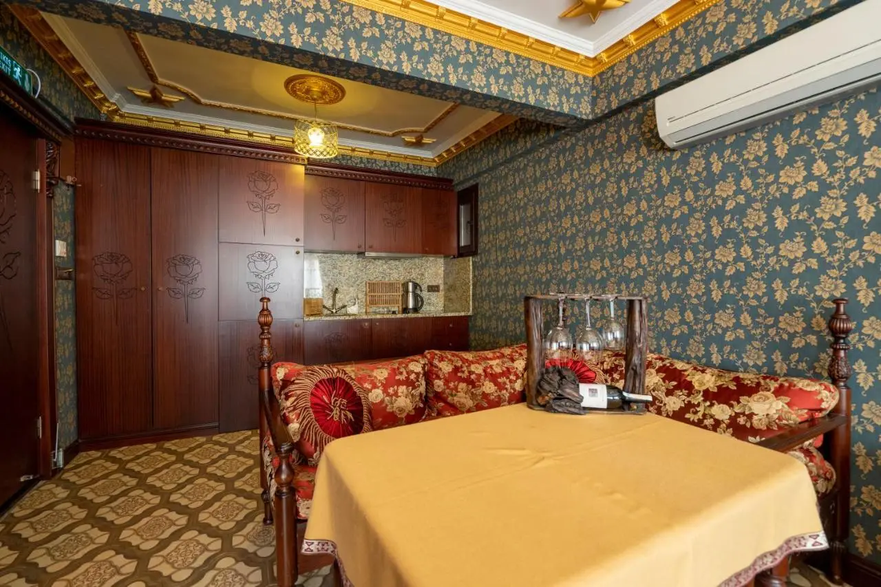 The First Ottoman Apartments