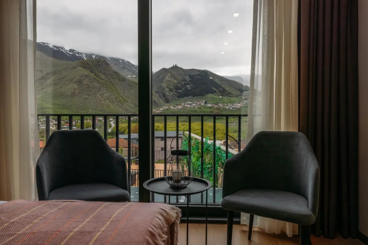 Hotel Memoir Kazbegi by DNT Group