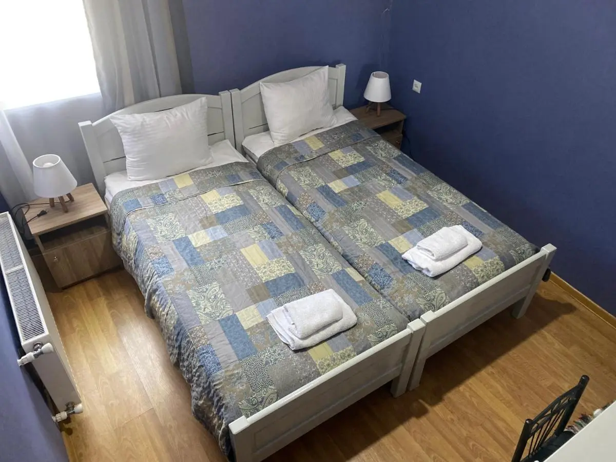 Hillside Guesthouse
