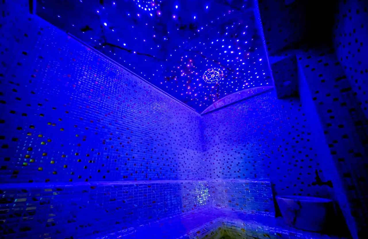 AYATOURE HOTEL