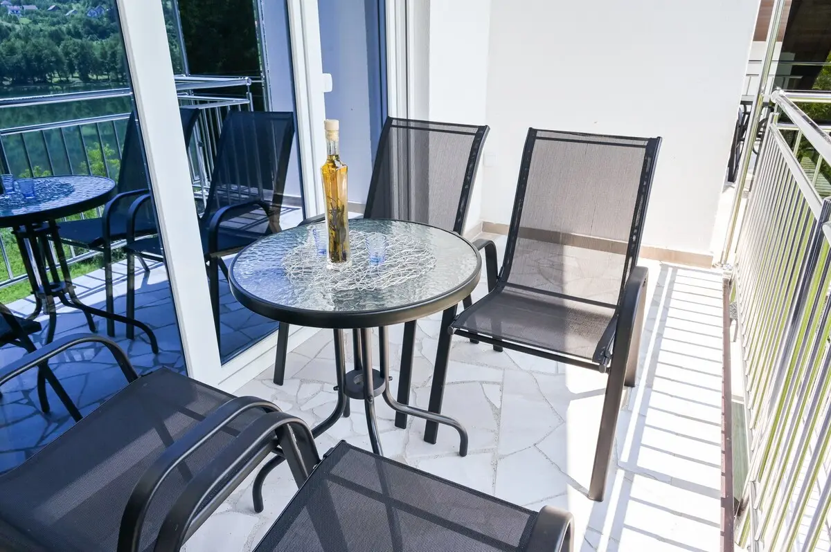 Villa Anita, two-bedroom apartment, 3rd floor (D)