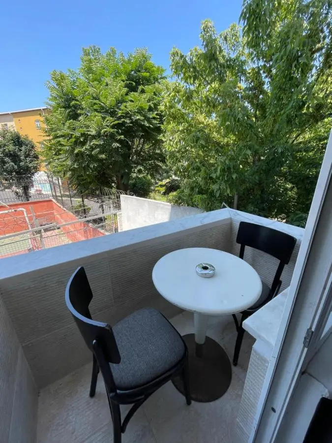 Arat Apartments