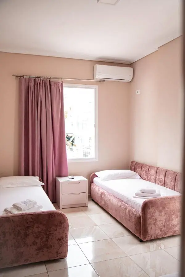 Vila e Bardhe Butique Hotel