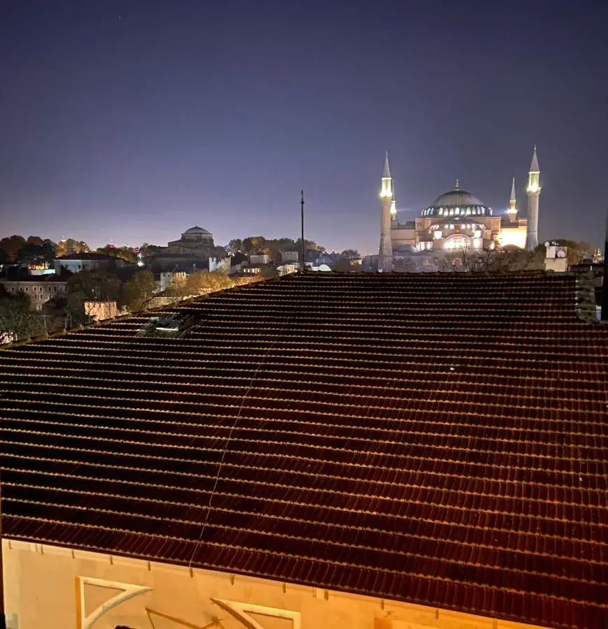 Pege Hotel