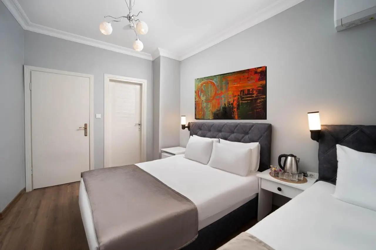 Galley Port SULTANAHMET