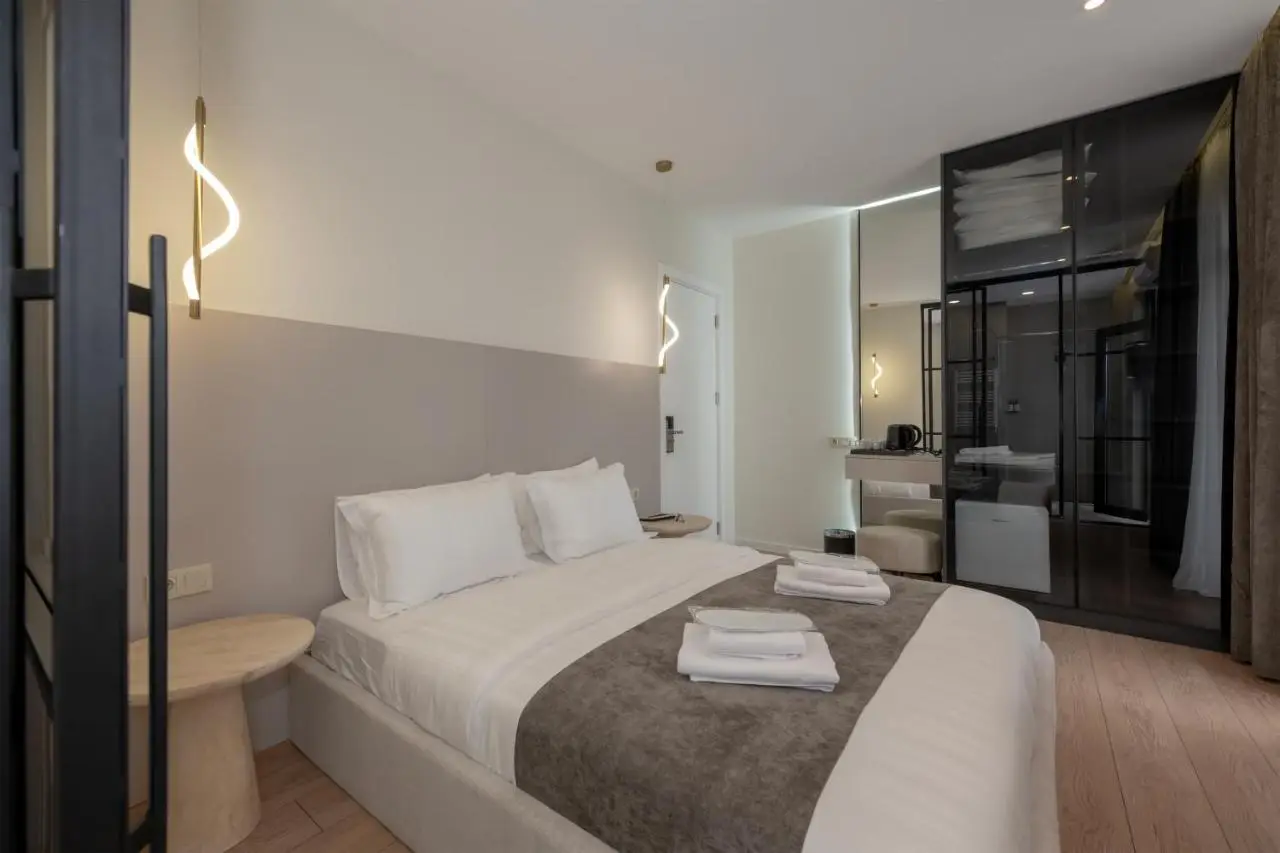 Terrace 17 by Doors