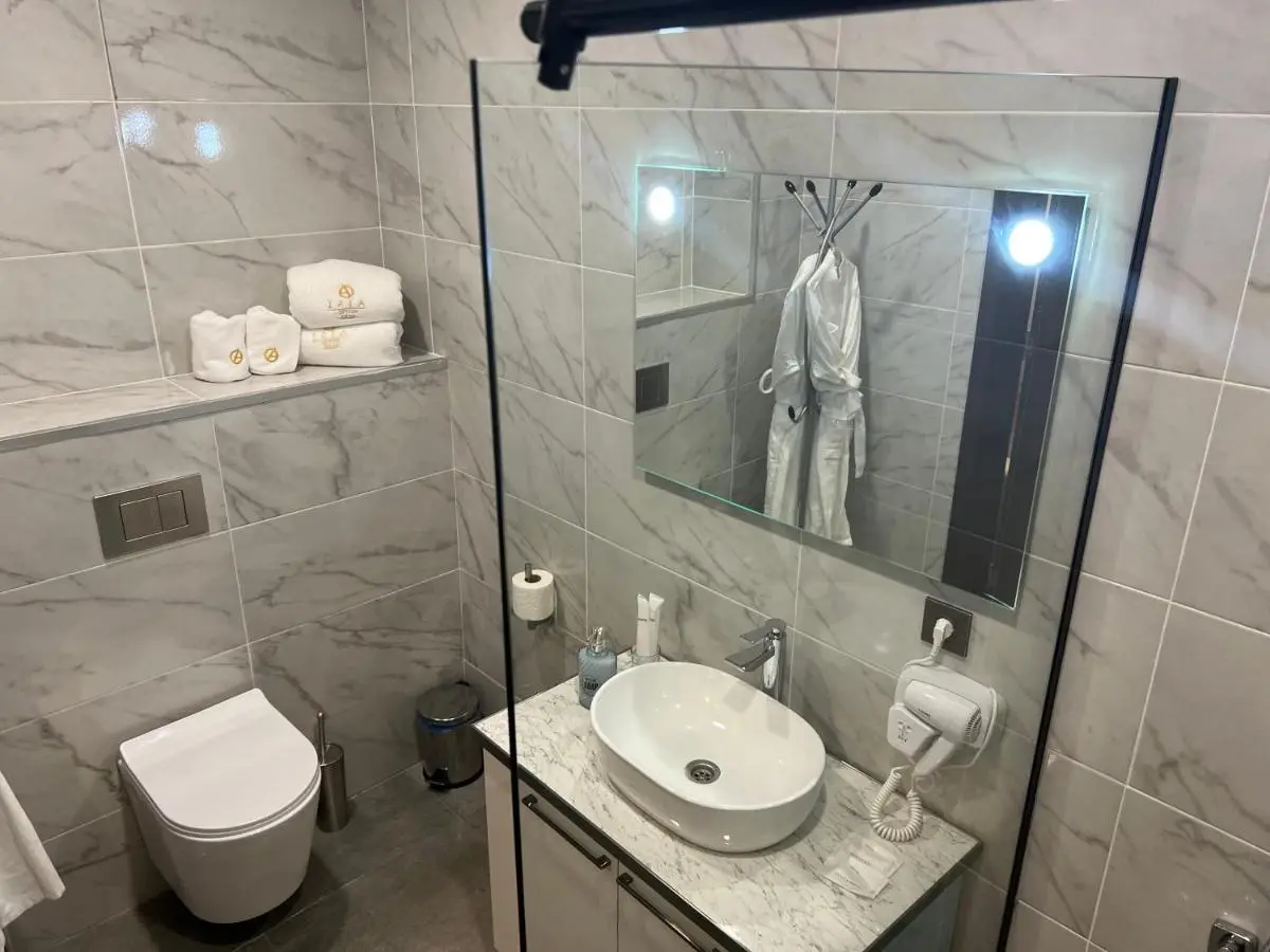 Hotel Aisi