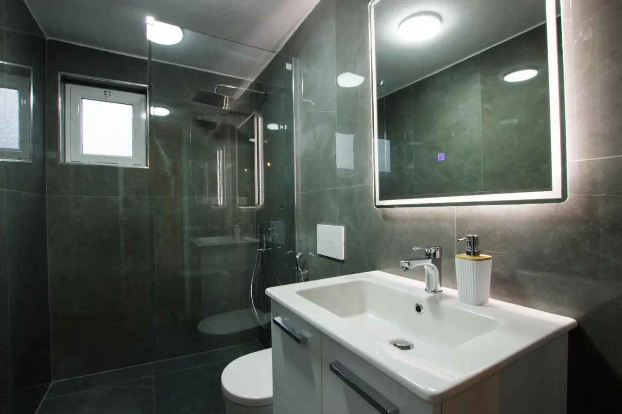 Guva Guest House